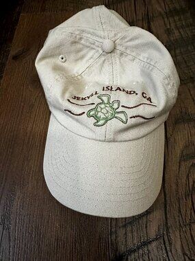 Royal Resortwear Jekyll Island, GA Embroidered Sea Turtle Baseball Cap, Stone/Kh
